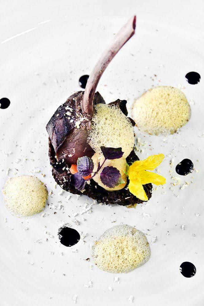 Logis Hotel Du Morvan - Restaurant La Table De Jerome Luzy المظهر الخارجي الصورة