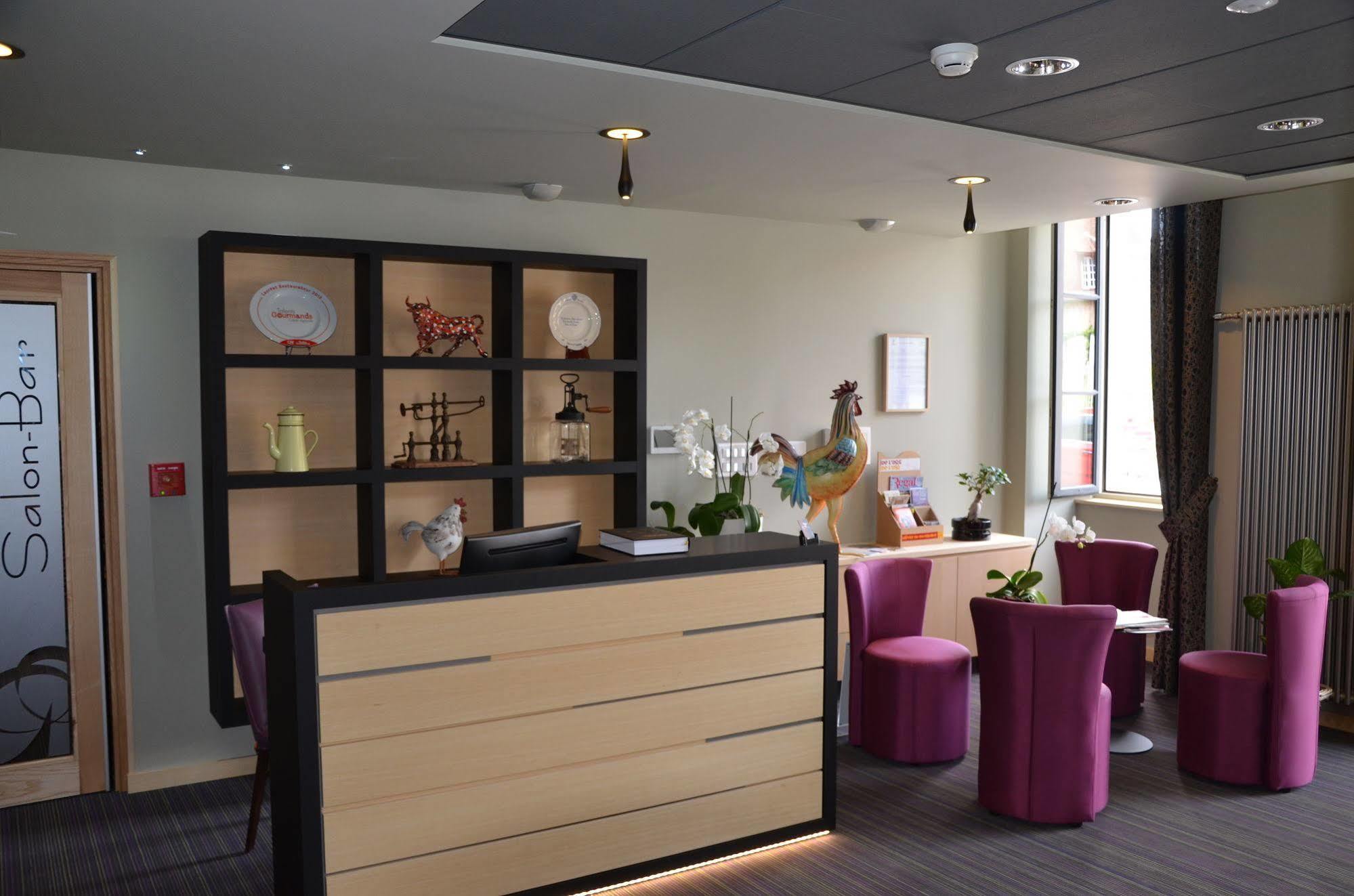 Logis Hotel Du Morvan - Restaurant La Table De Jerome Luzy المظهر الخارجي الصورة