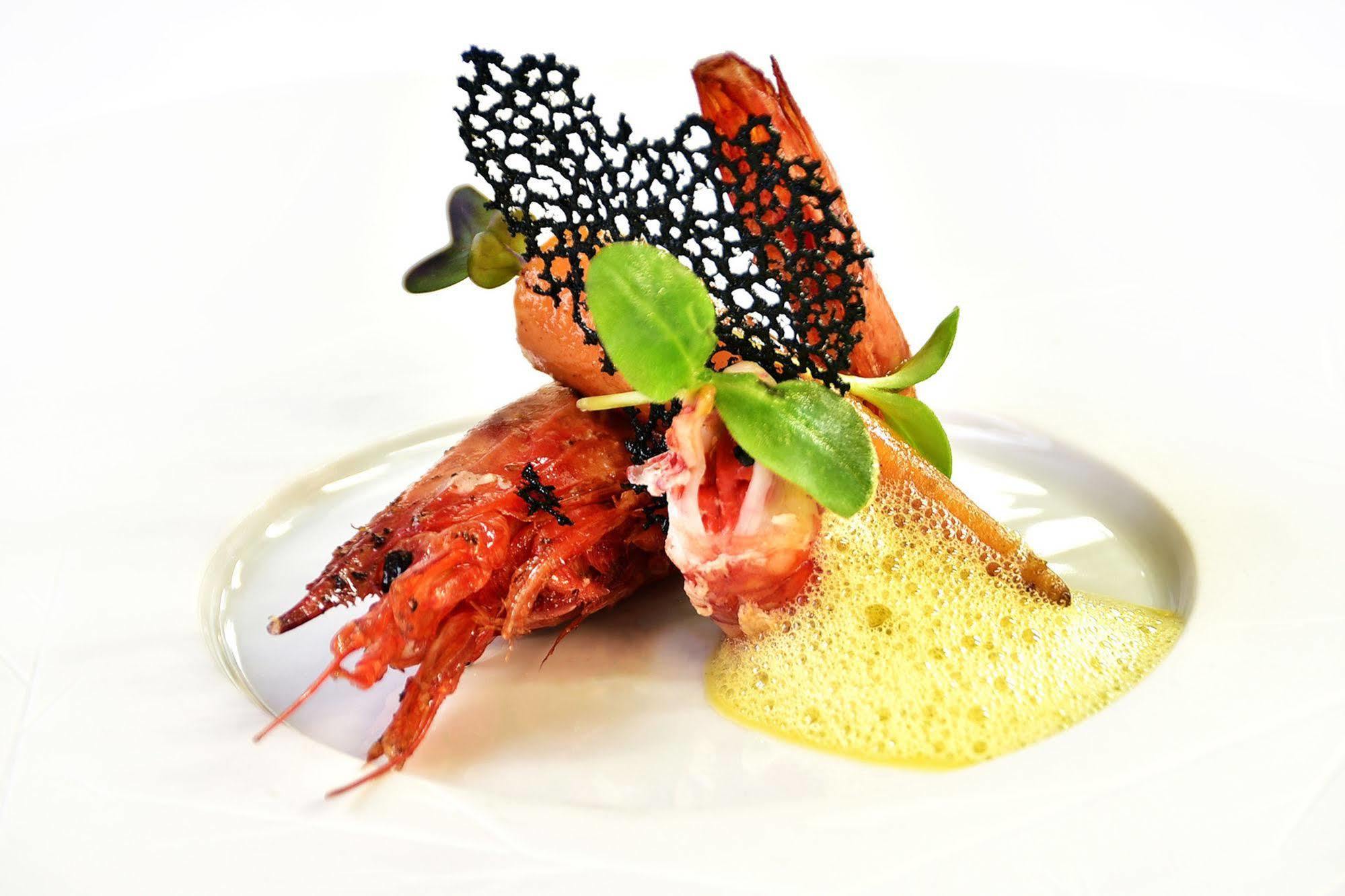Logis Hotel Du Morvan - Restaurant La Table De Jerome Luzy المظهر الخارجي الصورة